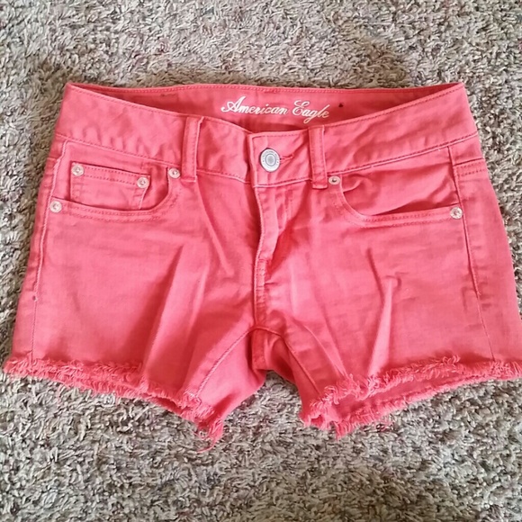 AE orange shorts