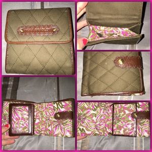 Vera Bradley wallet