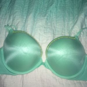 Victoria's Secret push-up bra!