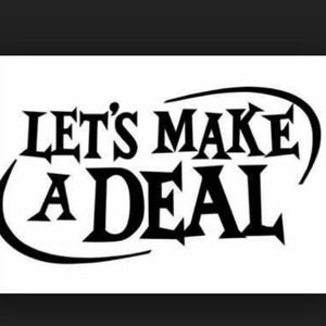 MAKE ME AN OFFER!!! CLOSET CLEAR OUT!!