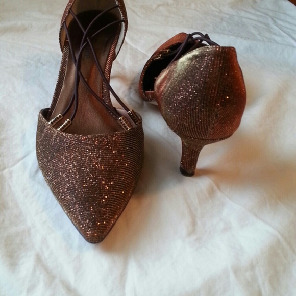 J. Renee glitter gold kitten heels - Picture 3 of 4