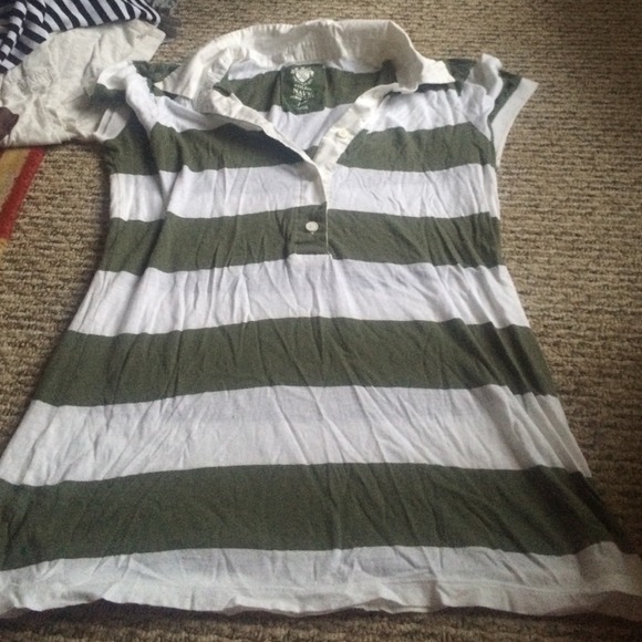 Old navy striped top!