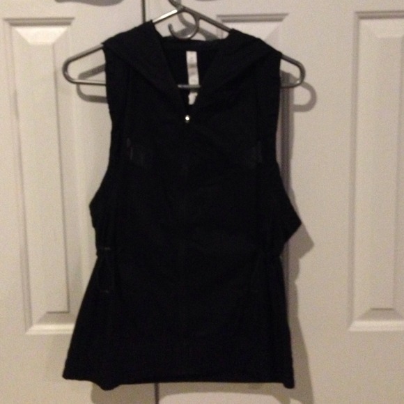 Lululemon Black Vest