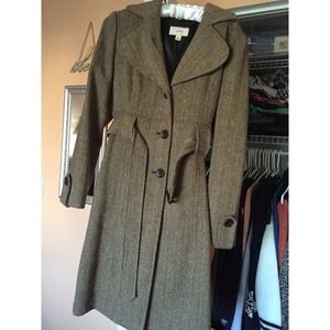 Long peacoat, warm and stylish