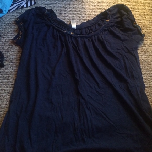 Cute top!