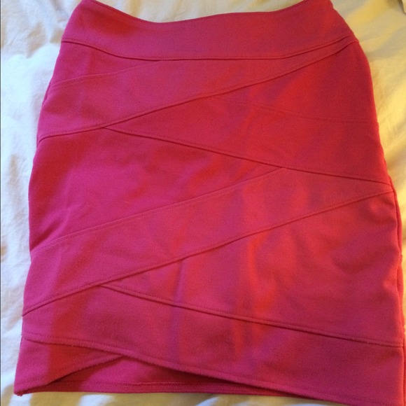 Pink bandage skirt - size S