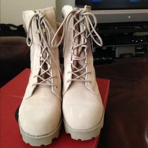 Desert tan boots for men size 11