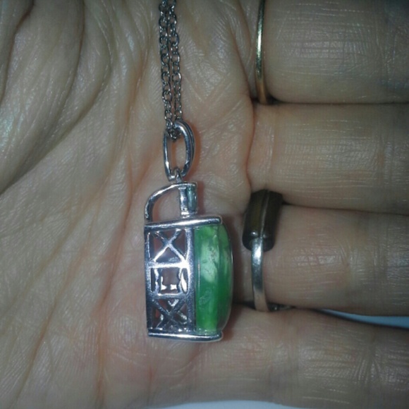 SOLD**Necklace (OFFERS) - Picture 2 of 4