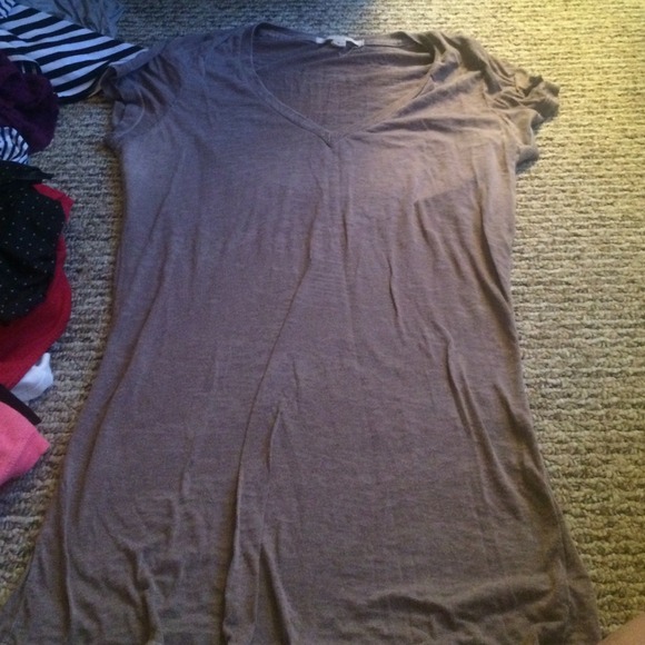 Brown v neck top!