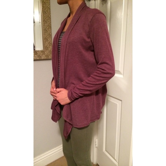 soft cardigan - Picture 2 of 3