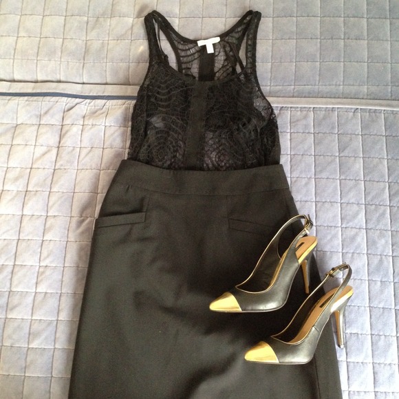 Lace Tank Top - Picture 3 of 3