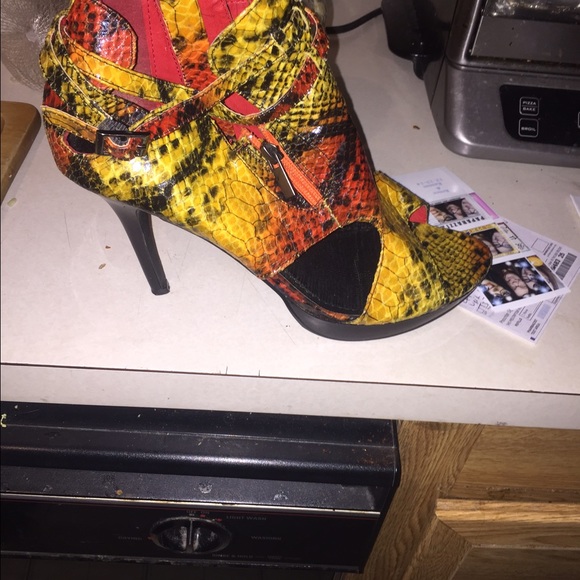 Animal print open toe heels - Picture 2 of 2