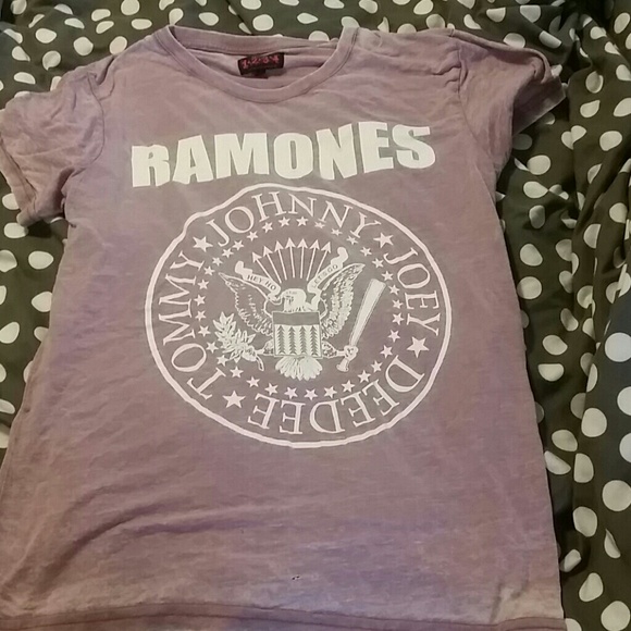 Ramones tshirt