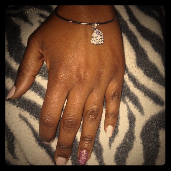 Bracelet with imperfection