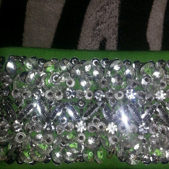 Vintage beaded lime green belt - Picture 2 of 3