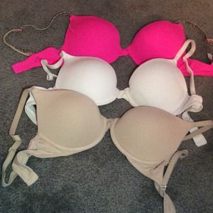 3 PINK Victoria's Secret bras (32D)