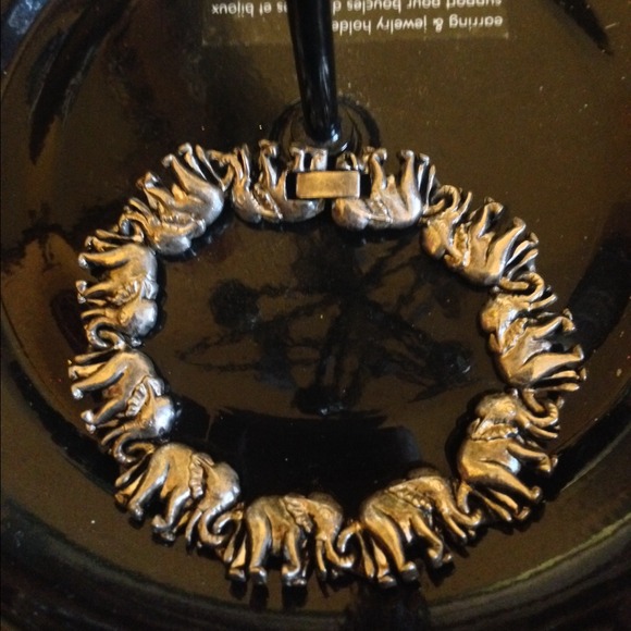 Elephant bracelet