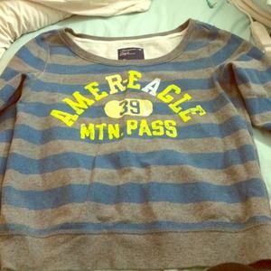 American Eagle pullover.