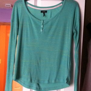 Long sleeve shirt
