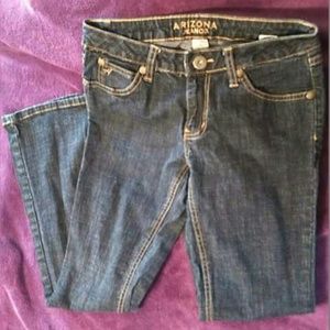 Arizona size 5 short dark wash jeans