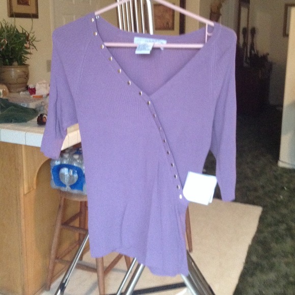 Purple v-neck with flat studs