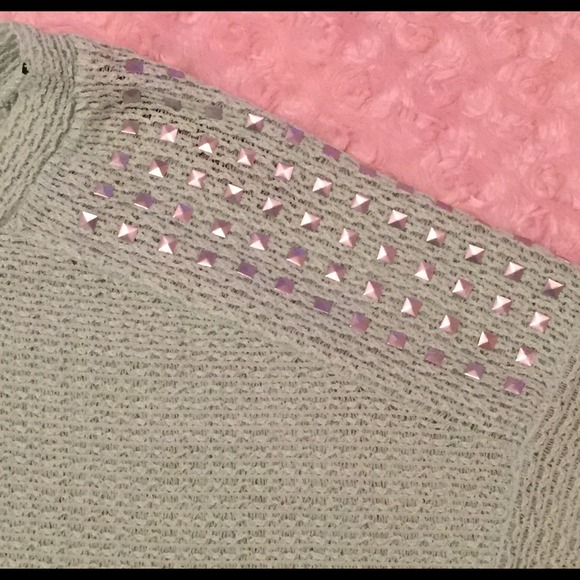 Forever 21 Top - Picture 3 of 4