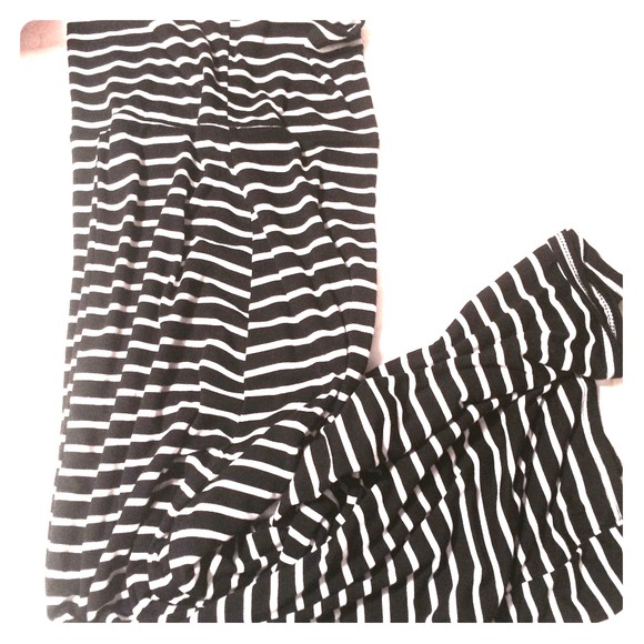 Striped maxi skirt