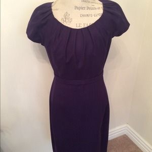 🚫sold in a bundle🚫Purple Tahari Dress!