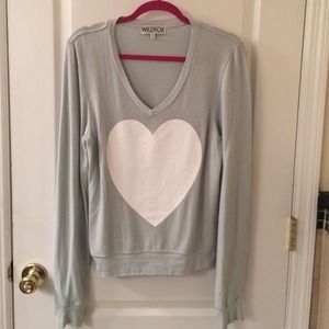 WILDFOX light blue sweatshirt