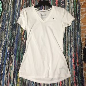White Nike Drifit v-neck tee