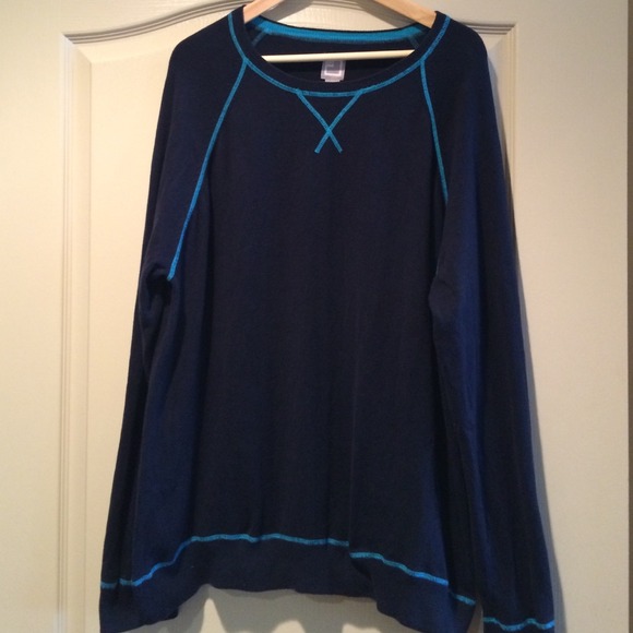 men's dark blue long sleeve shirt