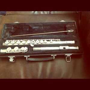 Yamaha 231 Silver Flute.