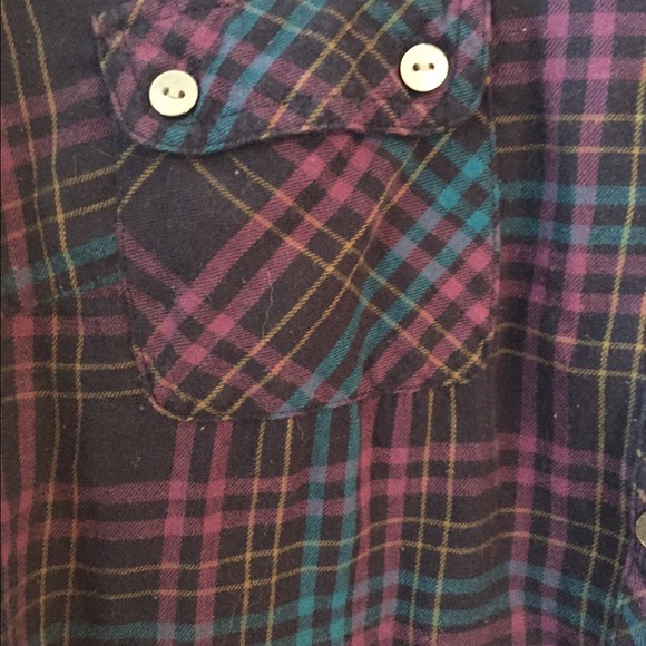 SOLD๐๐๐๐๐PLAID SHIRT๐ - Picture 3 of 3
