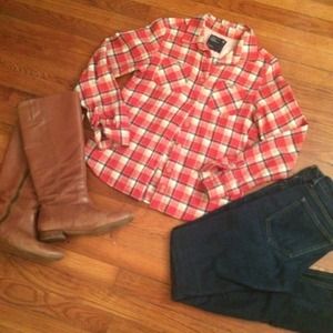 American Eagle plaid flannel shirt