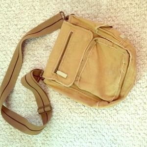 Roots canvas messenger bag