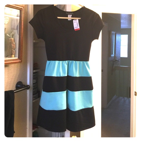 Never worn and it's not really my style. Tags on