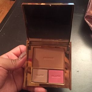 Victoria Secret Glamorama Palette.