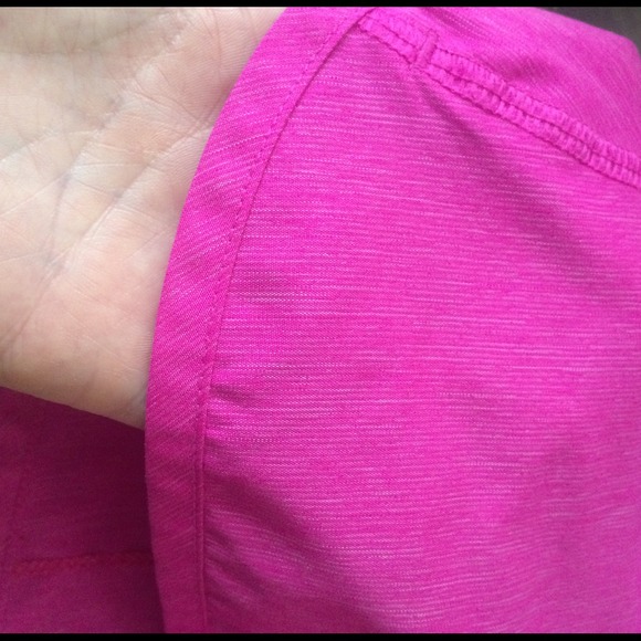 SOLD ! Lululemon Paris Pink Speed Shorts - Picture 2 of 3