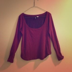Long sleeve burgundy BDG shirt