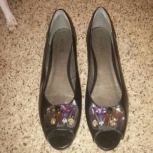 Nine West peeptoe flats