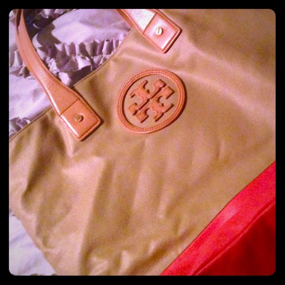 Tory Burch tote!