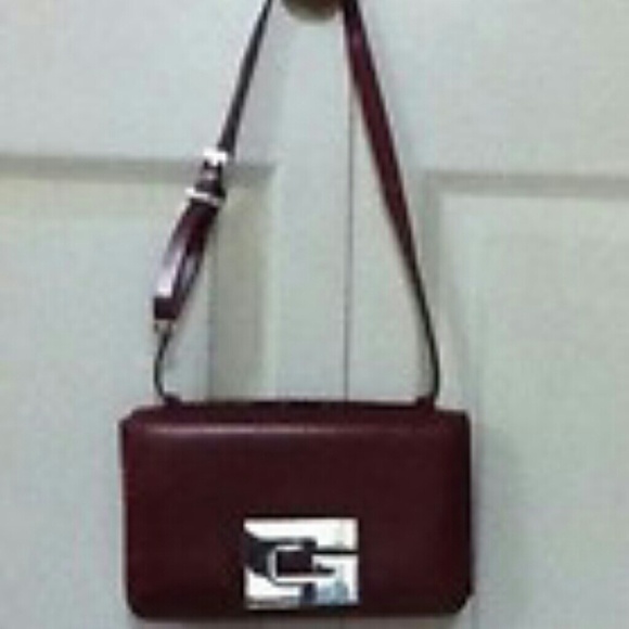 Small Dark Red Authentic GUCCI Leather Handbag - Picture 2 of 4