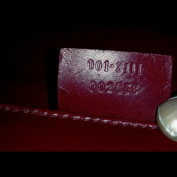 Small Dark Red Authentic GUCCI Leather Handbag - Picture 4 of 4