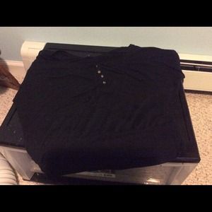Black shirt
