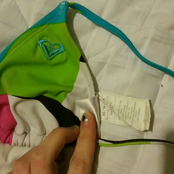 Bikini - Picture 3 of 3