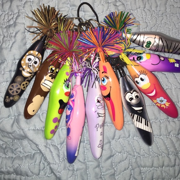 10 kooky pens