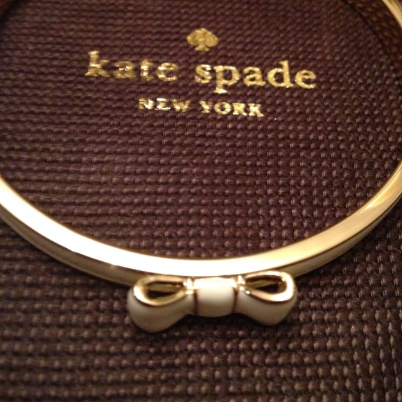 Sold in a bundle - Picture 4 of 4