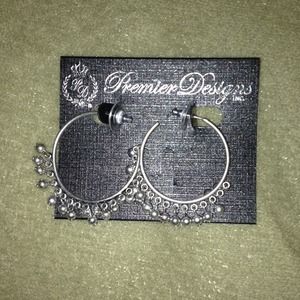 Premier designs earrings