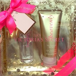 Victorias secret heavenly perfume and lotion