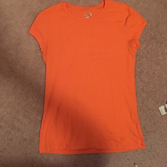 Orange short sleeve t shirt